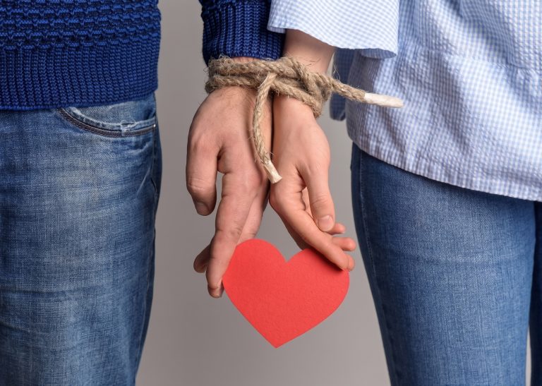 Le Love Bombing — trop beau pour être vrai ?